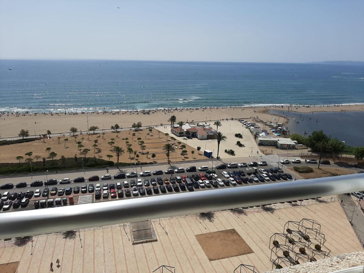 Estudio En Primera Linea De Mar Ampuriabrava Exterior foto